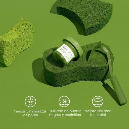 Beplain Mung Bean Pore Clay Mask aplicación sobre el rostro